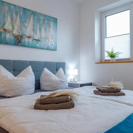 App 7u Erholsamen Sundowner Apartament *