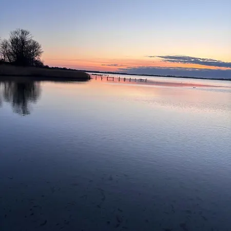 App 7u Erholsamen Sundowner Apartament *